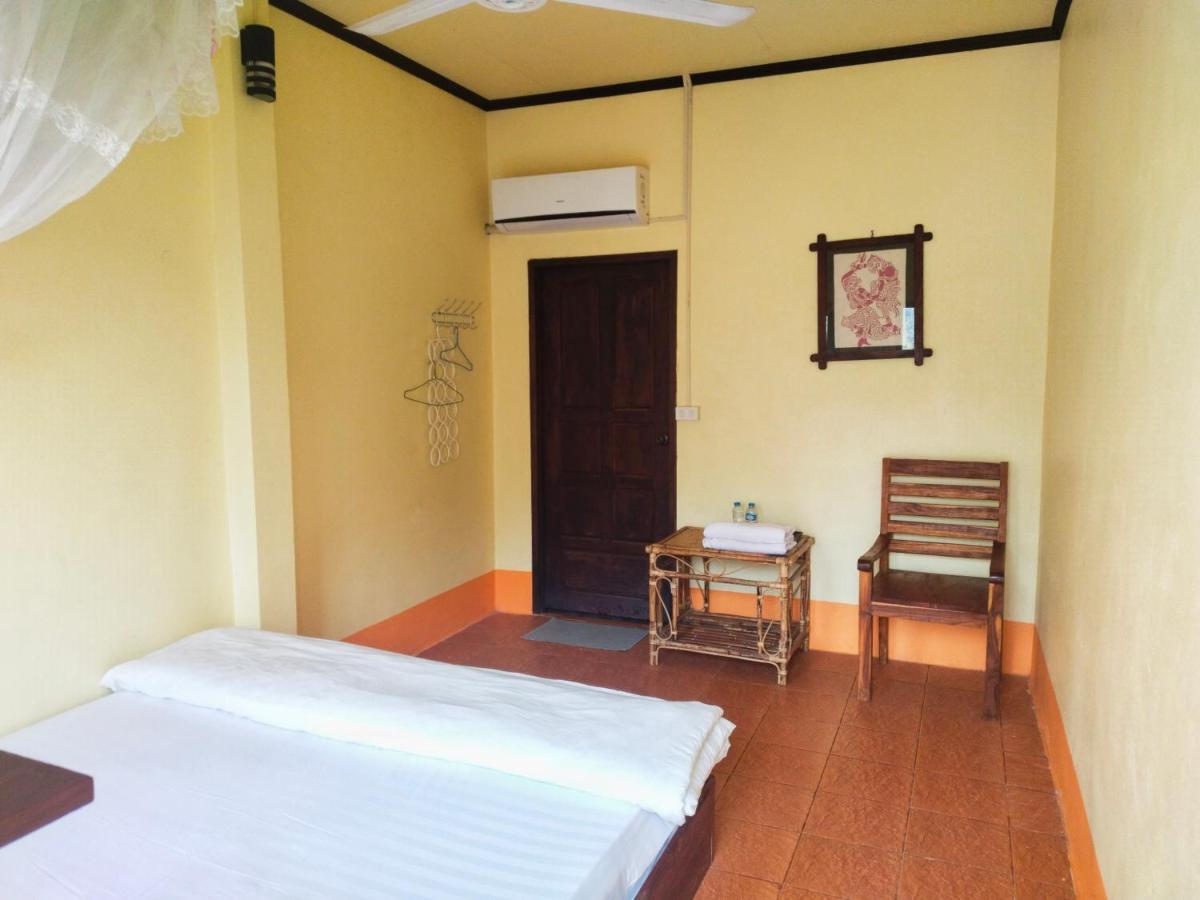 Riverview Bungalows & Gh Muang Ngoi Екстер'єр фото